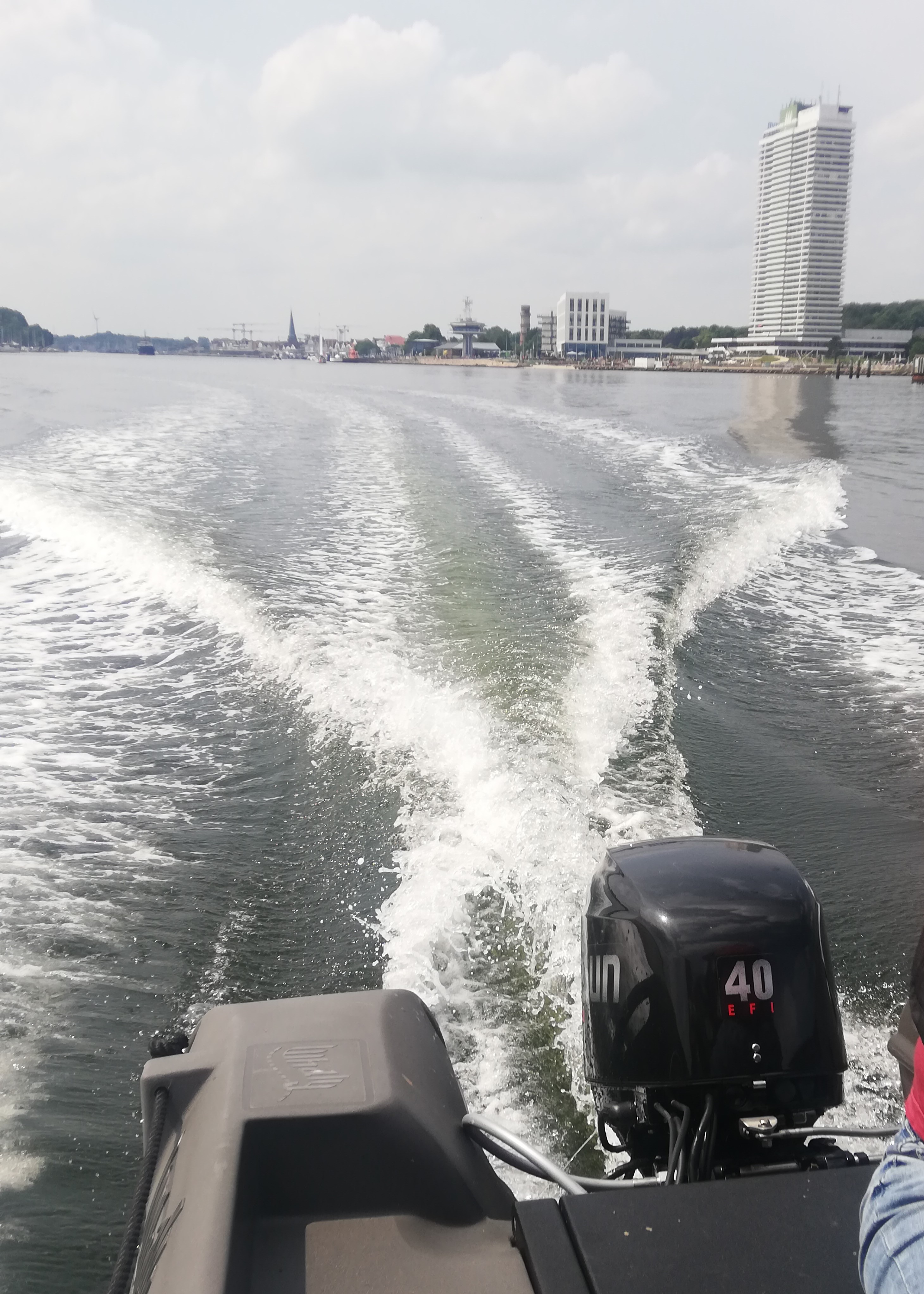 motorboot mieten timmendorfer strand